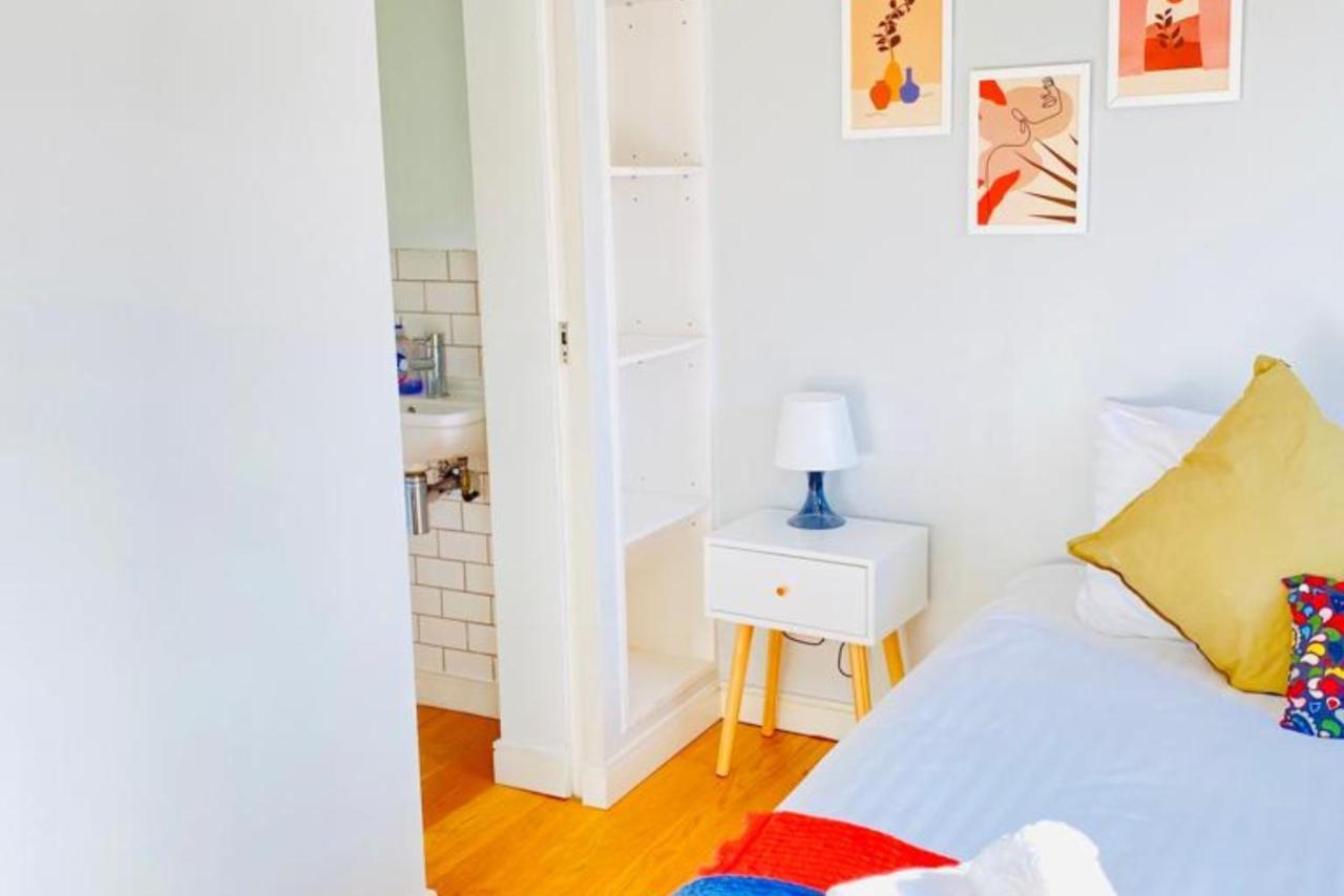 Cosy Haven Wembley Apartment Exterior photo